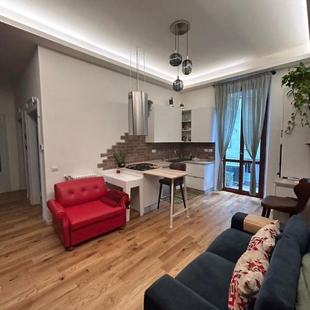 Gam Gam Isola Room Rent Milaan Buitenkant foto