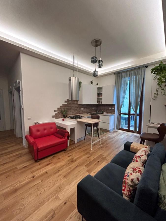 Gam Gam Isola Room Rent Milaan Buitenkant foto